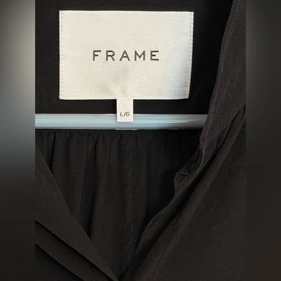 FRAME Woman’s Gillian Puff Sleeve Silk Blouse. Size L. 100% silk - Picture 2 of 16